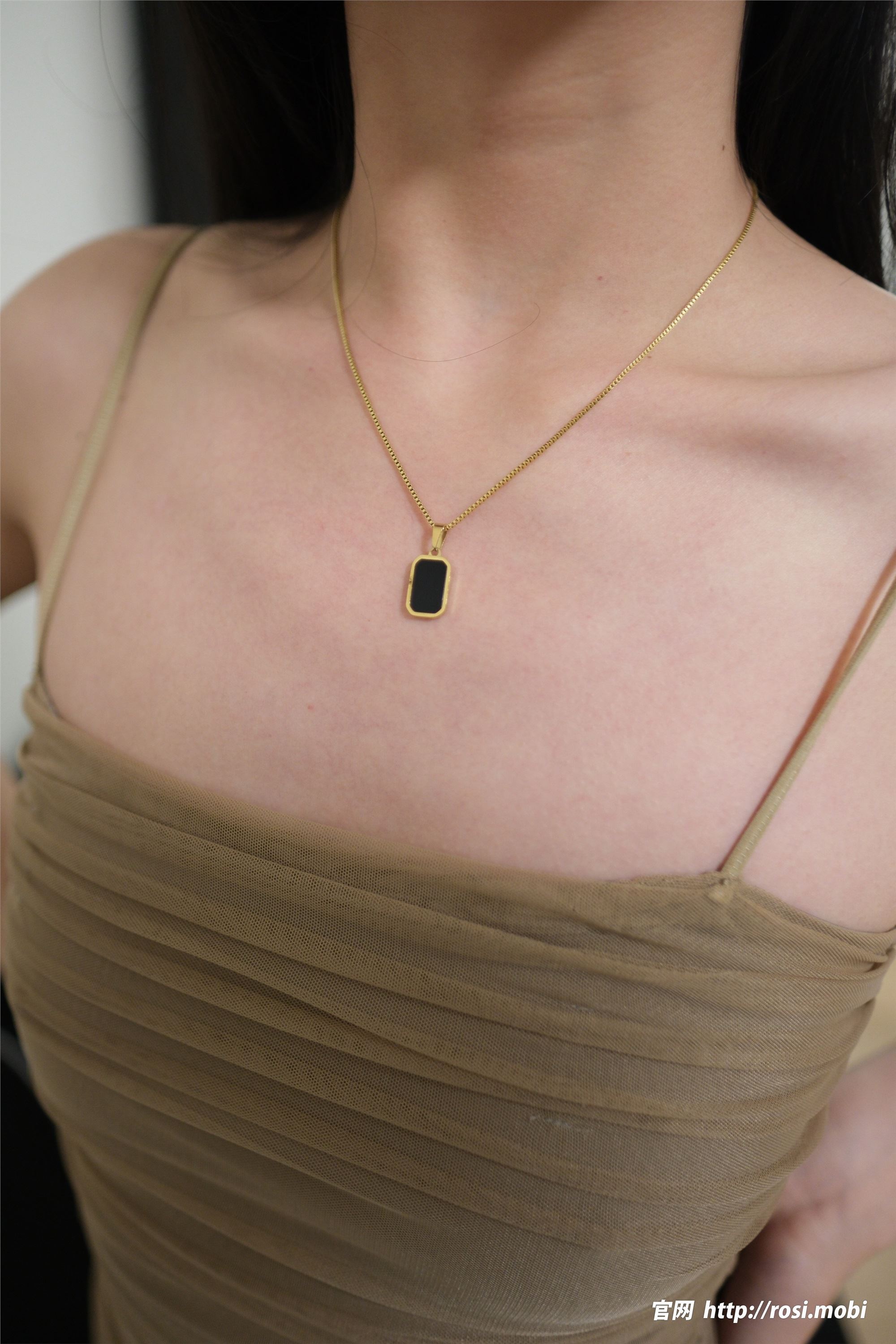 ROSI写真 2025.05.01 NO.4896